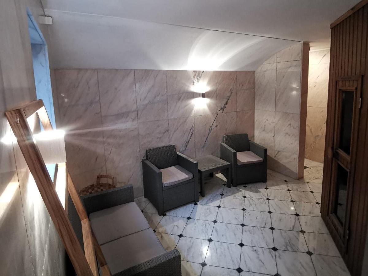 Wellness Appartement Дюссельдорф Экстерьер фото